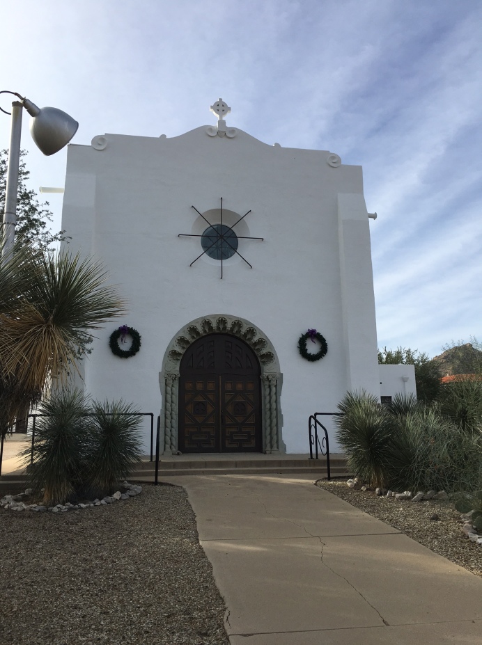 church-on-the-plaza-ajo-3